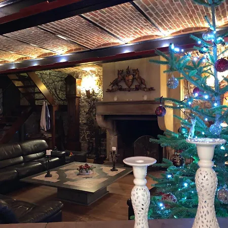 Les Confidences De Messire Sanglier, Stylished 컨트리하우스