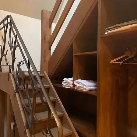 Les Confidences De Messire Sanglier, Stylished Landhuis Beauraing