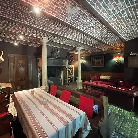 Country house Les Confidences De Messire Sanglier, Stylished *