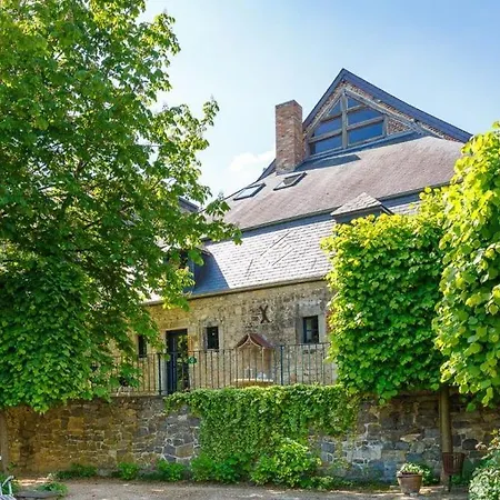 Les Confidences De Messire Sanglier, Stylished * Beauraing