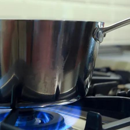 Les Confidences De Messire Sanglier, Stylished Beauraing