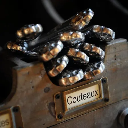 Les Confidences De Messire Sanglier, Stylished * Beauraing