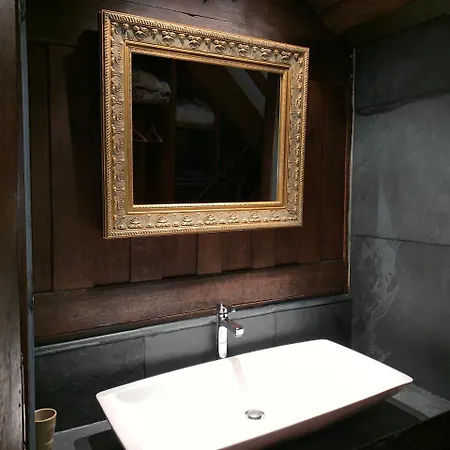 Landhuis Les Confidences De Messire Sanglier, Stylished Beauraing