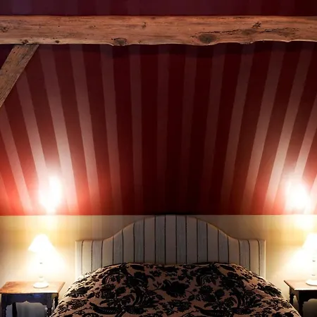 Les Confidences De Messire Sanglier, Stylished Landhuis *