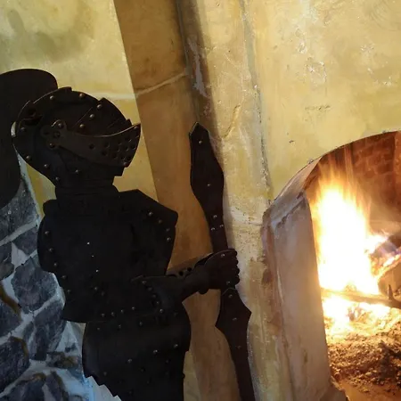 Les Confidences De Messire Sanglier, Stylished Landhuis Beauraing