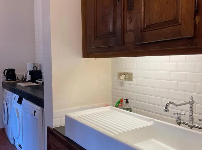 Les Confidences De Messire Sanglier, Stylished Летний дом *