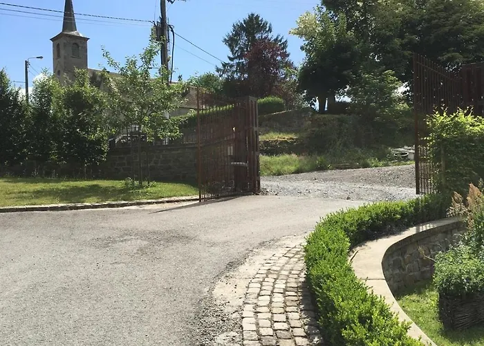 Landsted Les Confidences De Messire Sanglier, Stylished Beauraing