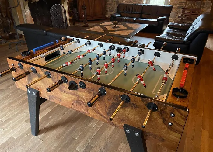 Les Confidences De Messire Sanglier, Stylished * Beauraing