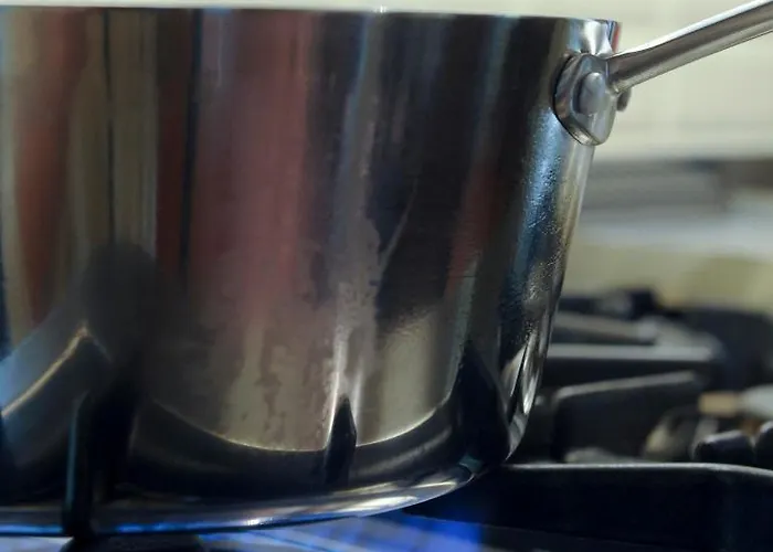 Les Confidences De Messire Sanglier, Stylished Beauraing