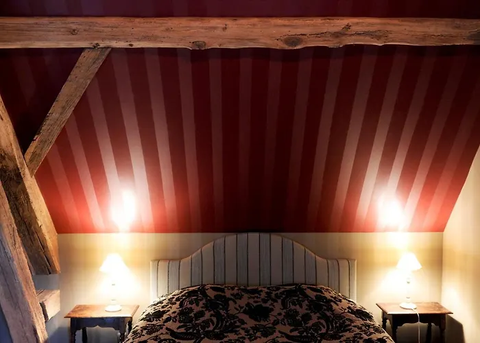 Les Confidences De Messire Sanglier, Stylished Летний дом *