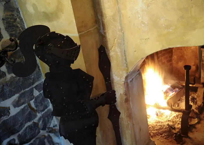 Les Confidences De Messire Sanglier, Stylished Летний дом Борен